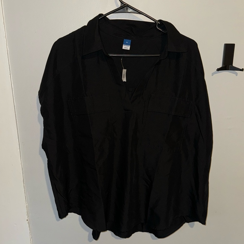 Old navy loose shirt